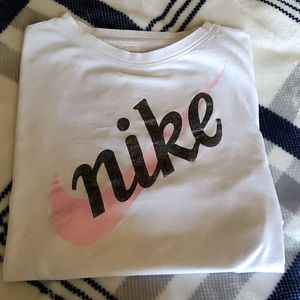 Shirt- Nike Girls 6x